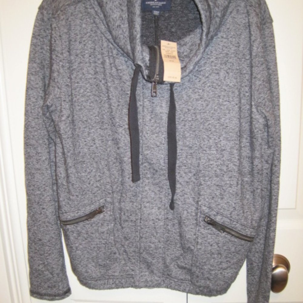 American Eagle Zippered Top